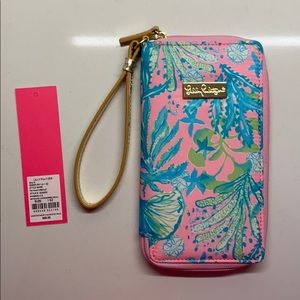 Lilly Pulitzer Tiki Palm Wristlet